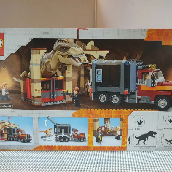 Lego Jurassic World 76948 T. Rex & Atrociraptor Dinosaur Breakout NWT Building - Picture 3 of 3